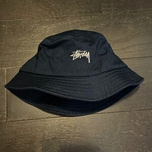 Stussy blue bucket hat one size